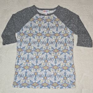 🎁LuLaRoe Sloane Kids 3/4 Sleeve Tee Size 6